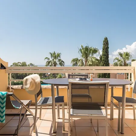Pierre & Les Rivages Des Issambres 4*