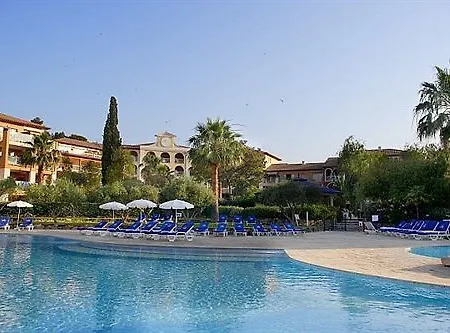 Апарт-отель Pierre & Les Rivages Des Issambres 4*